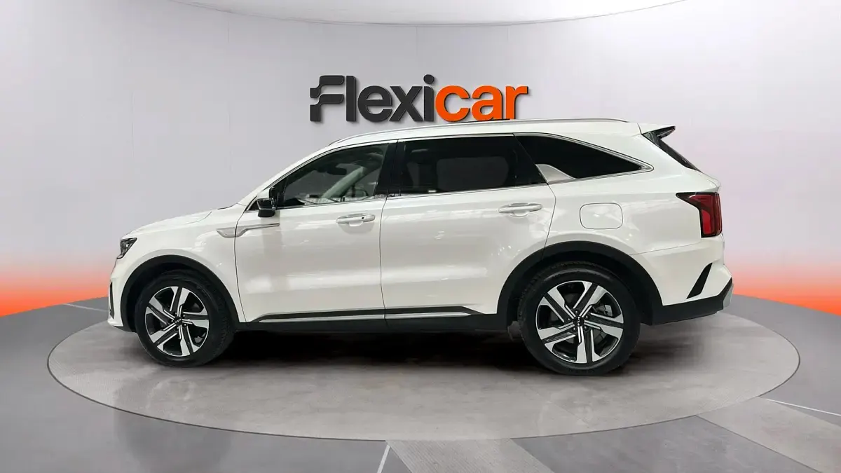 Usado Kia Sorento Plus 232 CV (170 kW) 2023 Blanco SUV