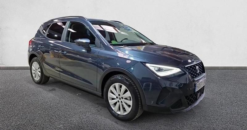 Usado Seat Arona Xperience 110 CV (80 kW) 2022 SUV