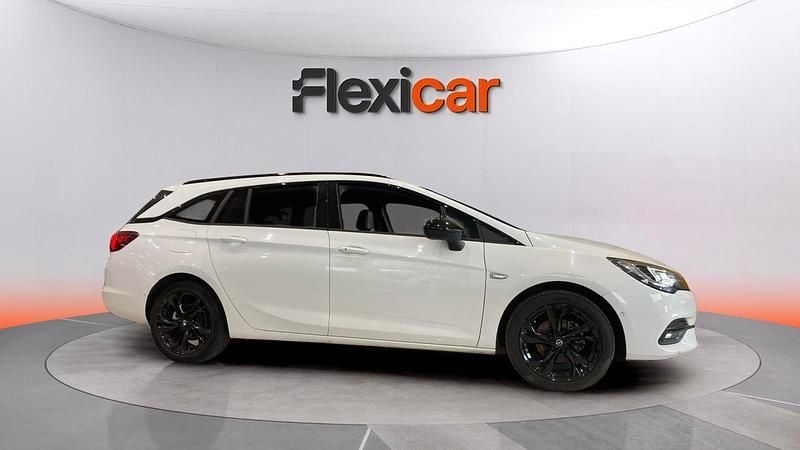 Usado Opel Astra Ultimate 122 HP (89 kW) 2021 Branco Carrinha