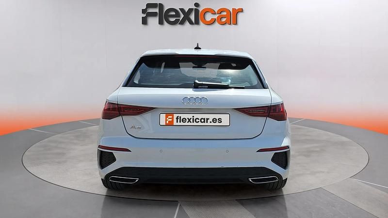 Usado Audi A3 Premium 151 CV (111 kW) 2023 Blanco Berlina
