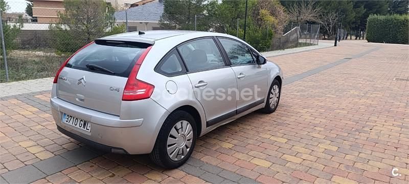 Usado Citroën C4 90 CV (66 kW) 2010 Gris / plata Berlina