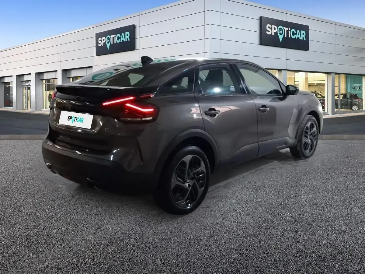 Usado Citroën C4 136 CV (100 kW) 2024 Gris SUV
