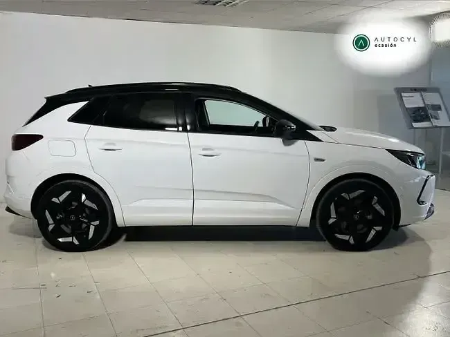 Usado Opel Grandland X GSe 300 CV (220 kW) 2023 Blanco SUV