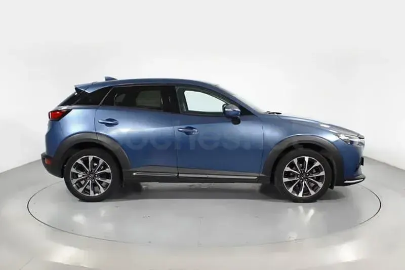 Käytetty Mazda CX-3 121 HP (88 kW) 2021 Sininen Katumaasturi