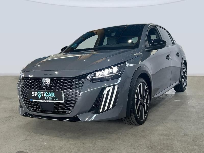 Gris Usado 2024 Peugeot 208 GT Utilitario | 22.900 € (Caro) - Imagen 1/4