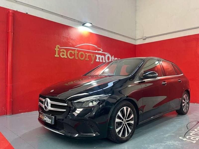 Usado Mercedes B220 190 CV (139 kW) 2022 Negro Monovolumen