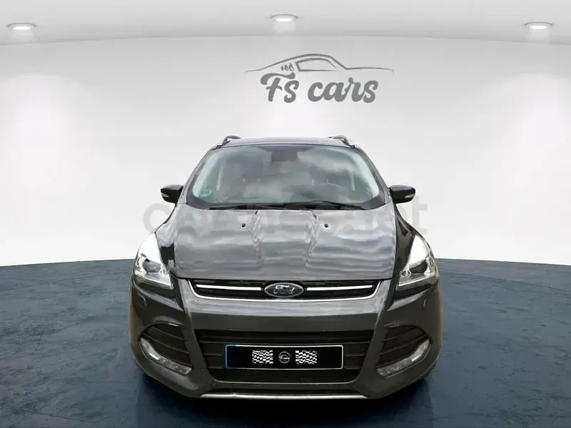 Usado Ford Kuga Titanium 120 CV (88 kW) 2016 Gris / plata SUV
