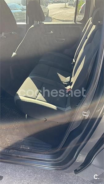 Usado VW Amarok 163 CV (119 kW) 2019 Gris / plata Pickup/Camioneta