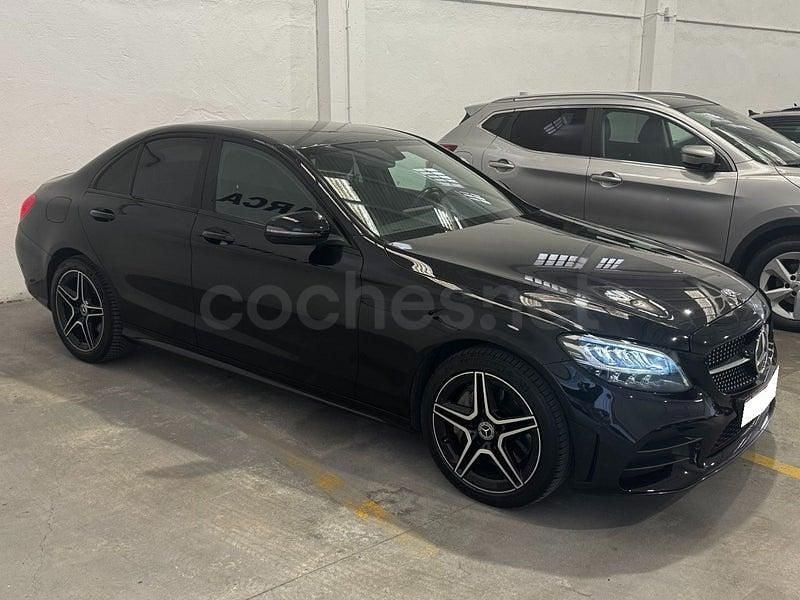 Usado Mercedes C300e 306 CV (225 kW) 2020 Negro Berlina