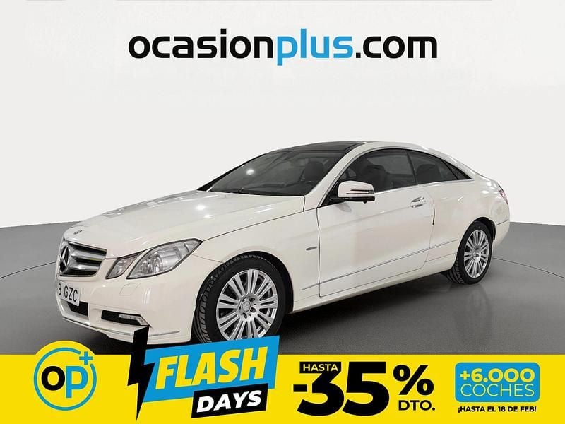 Usado Mercedes E220 Avantgarde 170 CV (125 kW) 2010 Blanco Coupe