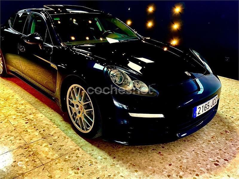Usado Porsche Panamera 300 CV (220 kW) 2015 Negro Utilitario