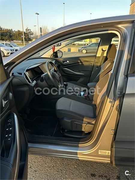 Usado Opel Grandland X Business Edition 130 CV (95 kW) 2023 Gris / plata SUV