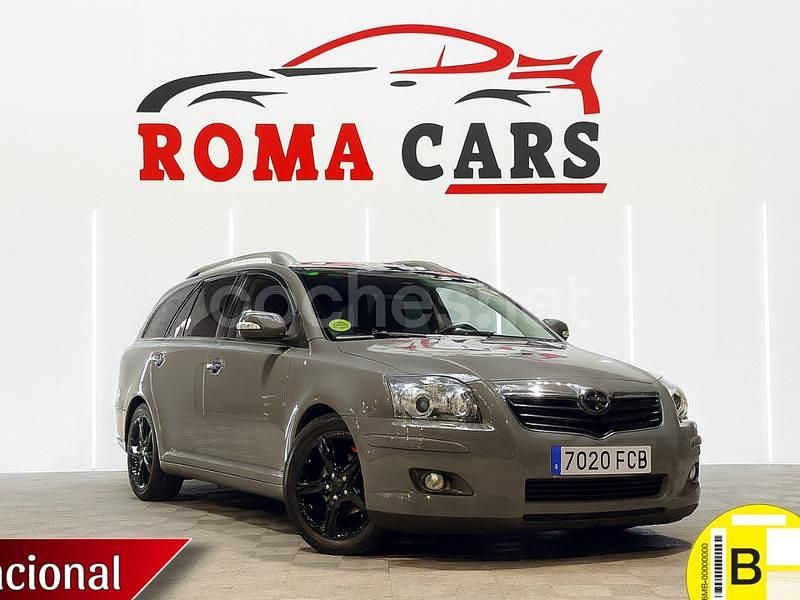 Gris / plata Usado 2006 Toyota Avensis Sport Familiar | 5890 € (Un poco caro) - Imagen 1/4