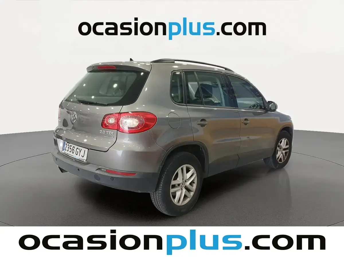 Usado VW Tiguan Advance 140 CV (102 kW) 2010 Gris SUV