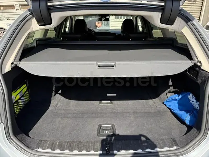 Usado BMW 320 Comfort Edition 190 CV (139 kW) 2020 Gris / plata Familiar
