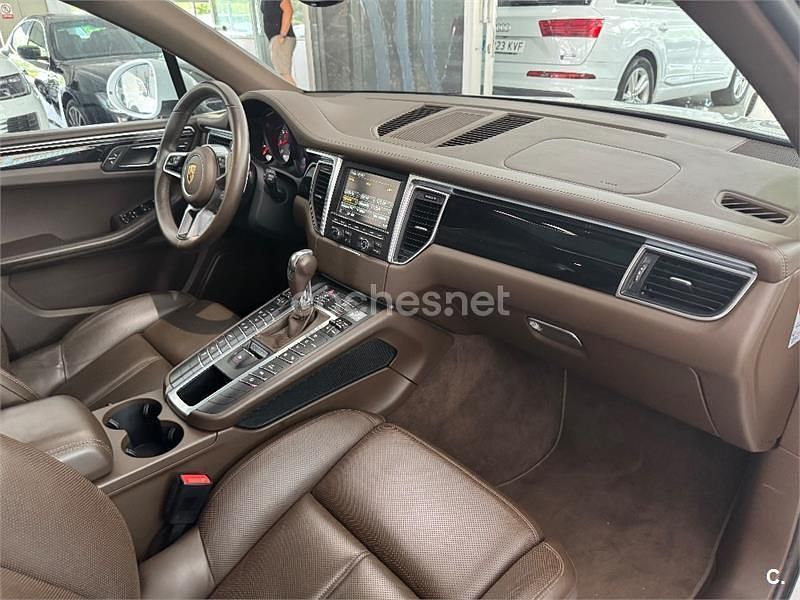 Używany Porsche Macan S 340 KM (250 kW) 2015 Biały SUV