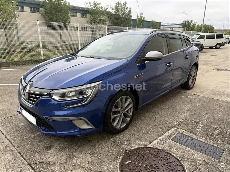 Usado Renault Mégane GT Line GT-Line 130 CV (95 kW) 2017 Azul Familiar