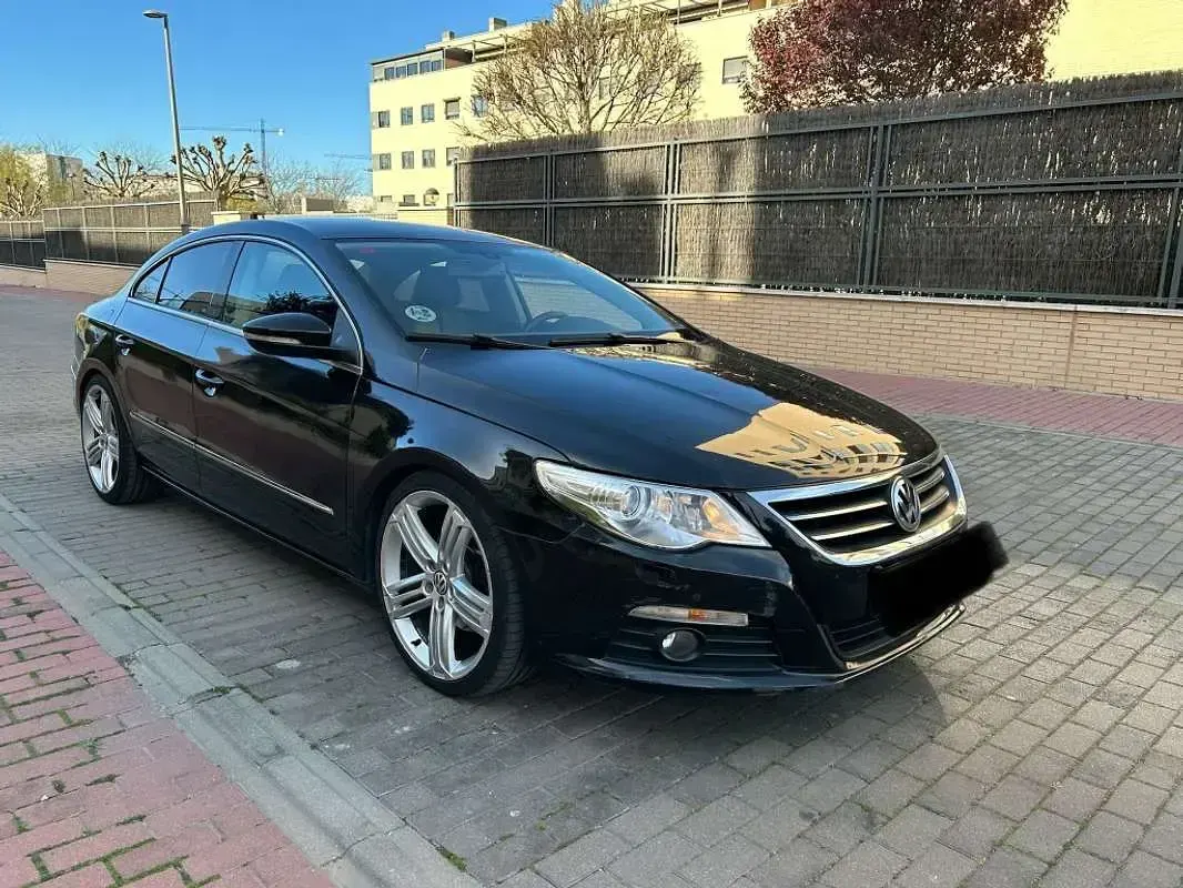 Usado VW Passat R-line 170 HP (125 kW) 2012 Preto Coupé