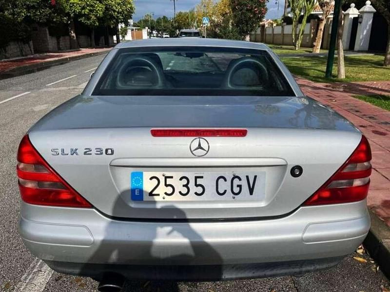 Usado Mercedes SLK230 193 CV (141 kW) 2000 Plateado Descapotable