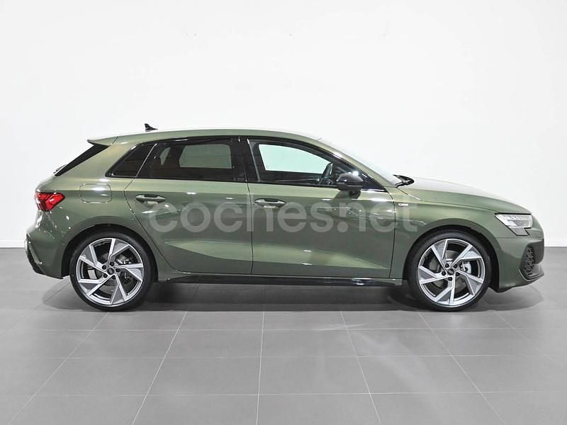 Usado Audi A3 Comfort 150 CV (110 kW) 2025 Verde Berlina