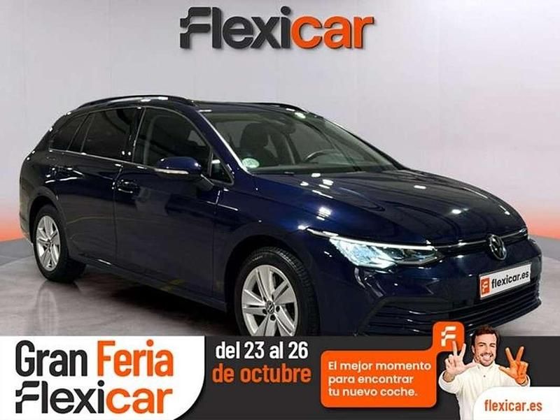Beige Usado 2021 VW Golf VIII Life Familiar | 17.390 € (Buen precio) - Imagen 1/4
