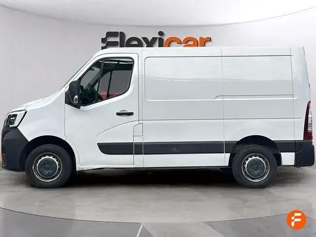Begagnad Renault Master 136 HK (100 kW) 2021 Vit Sedan