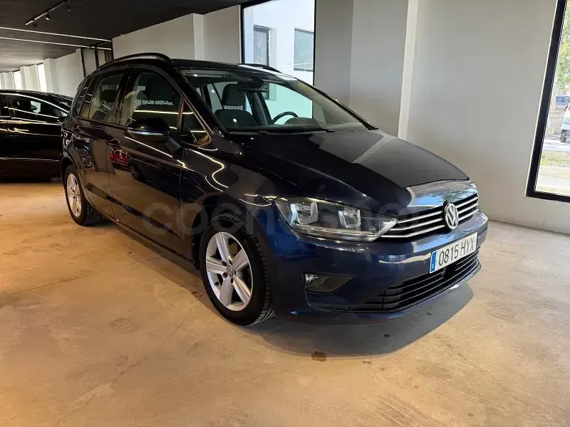 Usado VW Golf Sportsvan Sportline 110 CV (80 kW) 2014 Azul Monovolumen