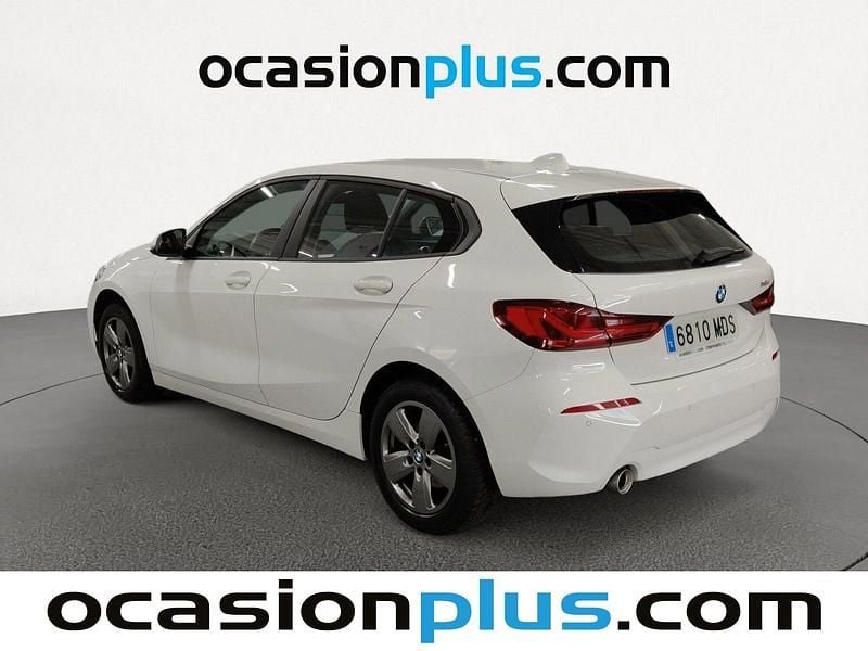Usado BMW 116 116 CV (85 kW) 2023 Blanco Utilitario