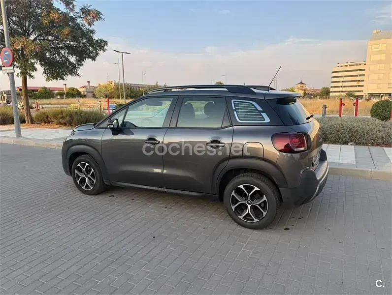 Usado Citroën C3 Aircross 110 CV (80 kW) 2022 Gris / plata SUV
