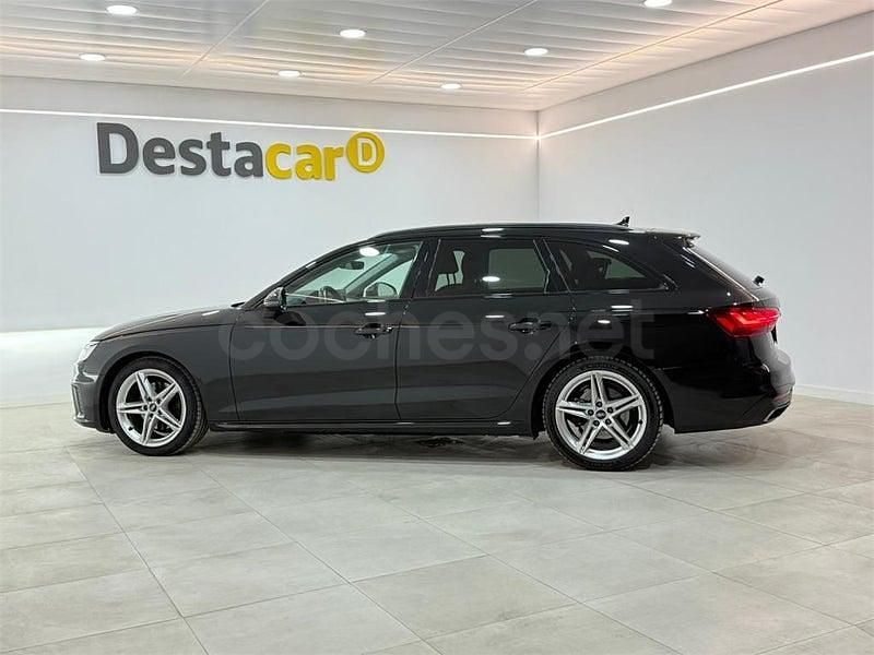 Usado Audi A4 136 CV (100 kW) 2021 Negro Familiar