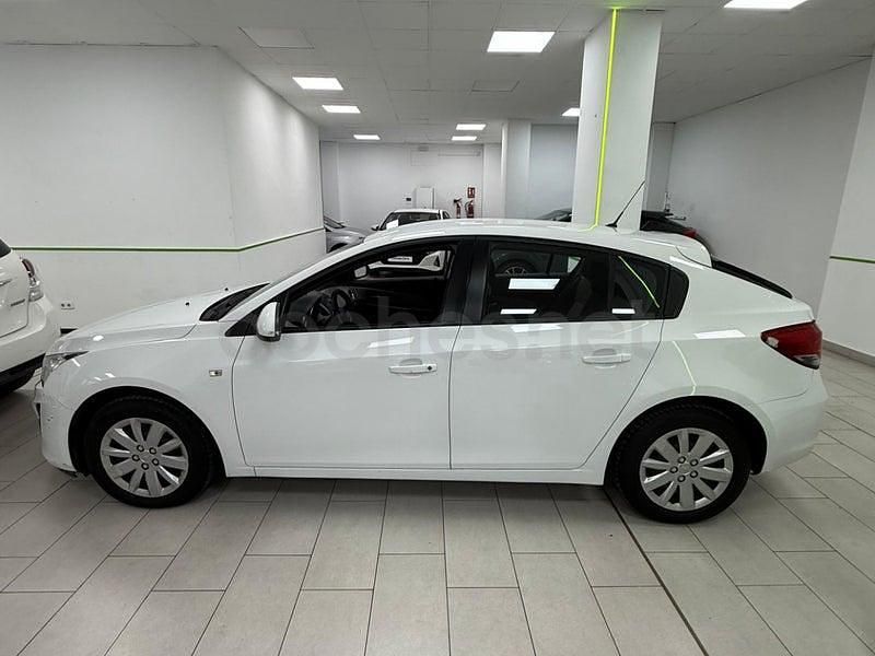 Usado Chevrolet Cruze LT 117 CV (86 kW) 2013 Blanco Berlina
