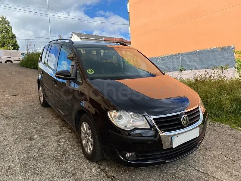 Usado VW Touran Edition 105 CV (77 kW) 2009 Negro Monovolumen