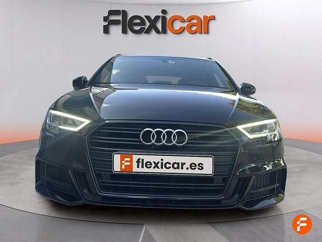 Usado Audi A3 150 CV (110 kW) 2019 Negro Berlina