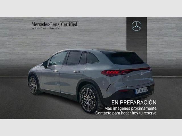 Usado Mercedes EQE350 214 kW (292 CV) 2023 Manufaktur gris alpino