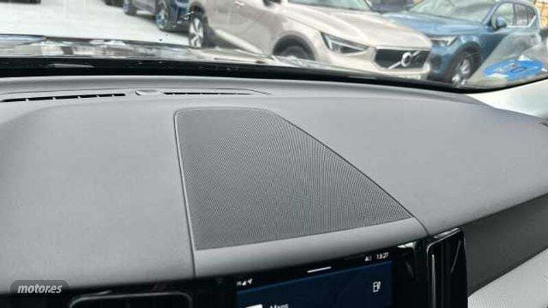 Negro Usado 2023 Volvo XC60 Plus SUV | 54.900 € - Imagen 1/1