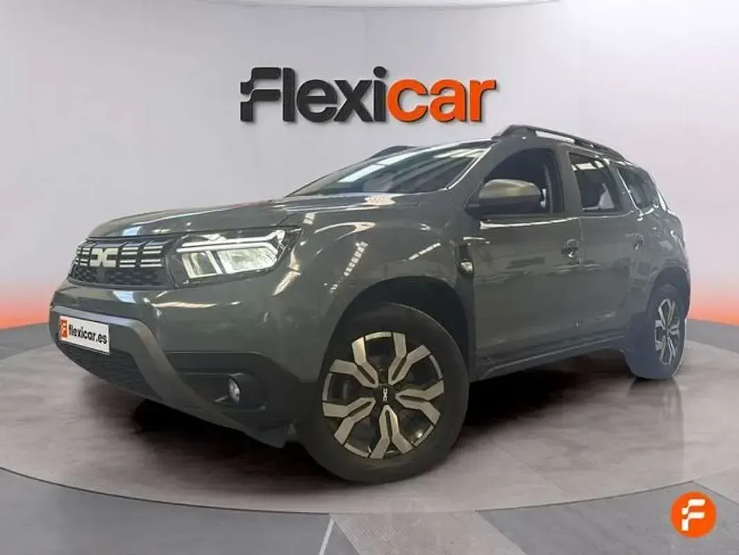 Usado Dacia Duster Extreme 150 CV (110 kW) 2024 Gris SUV