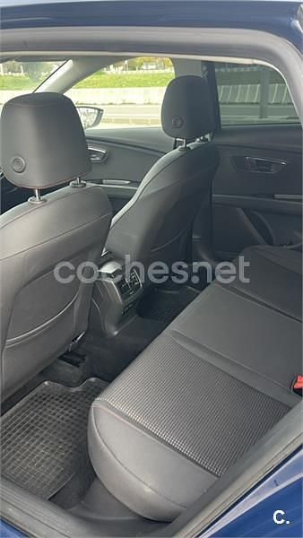 Usado Seat Leon FR 150 CV (110 kW) 2019 Azul Berlina