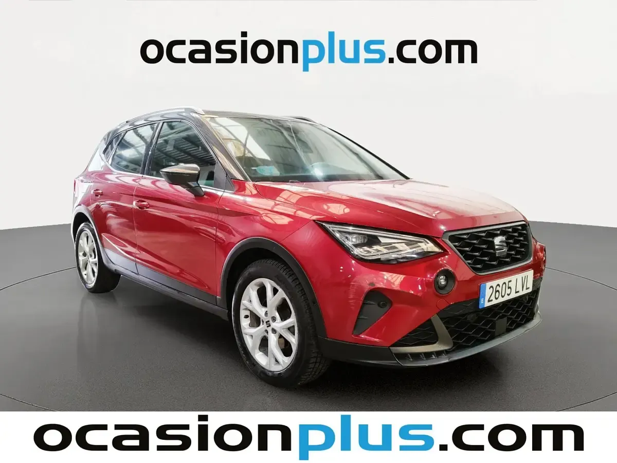 Usado Seat Arona FR 150 CV (110 kW) 2021 Rojo SUV
