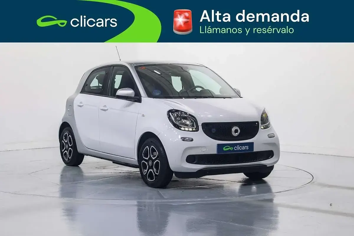Usado Smart ForFour Electric Drive Passion 60 kW (82 CV) 2019 Blanco Utilitario