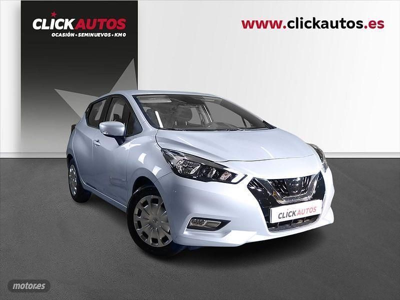 Usado Nissan Micra Acenta 92 CV (67 kW) 2022 Plateado Utilitario
