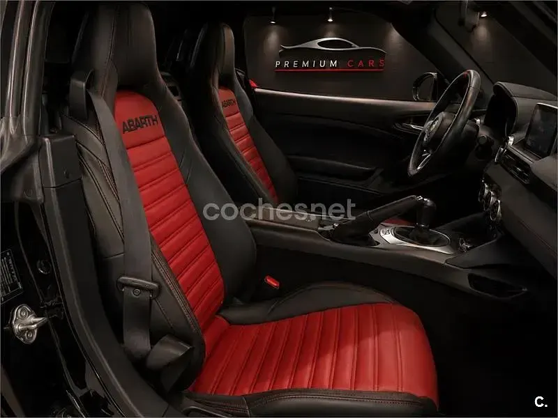 Usado Abarth 124 Spider 170 CV (125 kW) 2019 Negro Descapotable