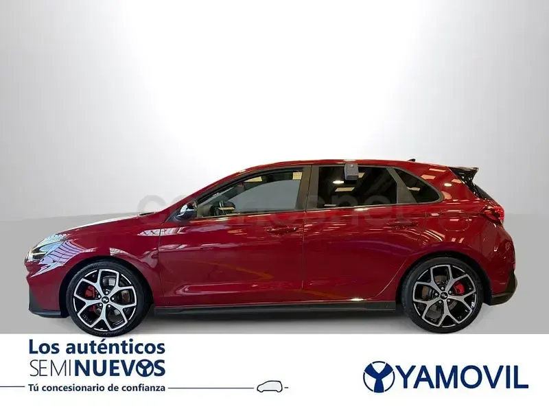 Usado Hyundai i30 250 CV (183 kW) 2023 Rojo Berlina