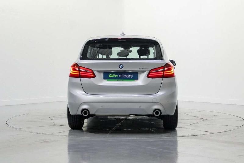 Usado BMW 218 Active Tourer 150 CV (110 kW) 2019 Plateado Monovolumen