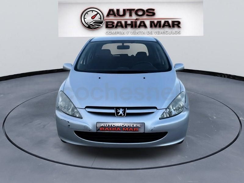 Usado Peugeot 307 110 CV (80 kW) 2006 Gris / plata Berlina