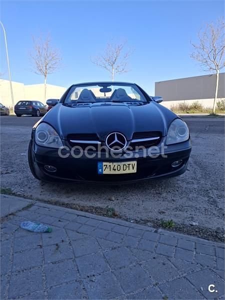 Usado Mercedes SLK200 163 CV (119 kW) 2005 Negro Descapotable