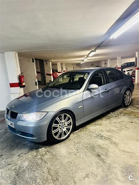Usado BMW 320 163 CV (119 kW) 2005 Gris / plata Berlina