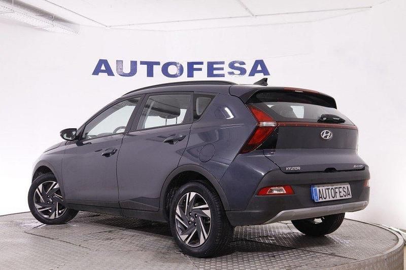Usado Hyundai Bayon 100 CV (73 kW) 2021 Azul SUV