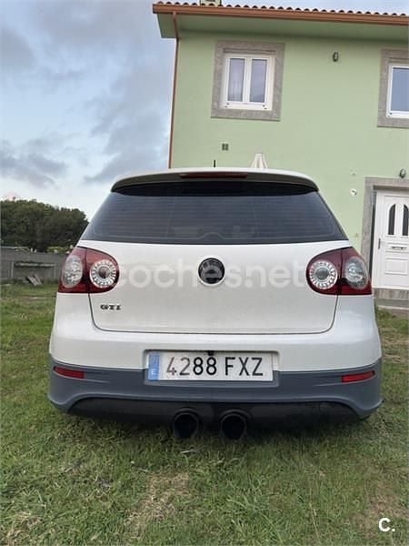 Usado VW Golf V GTI 200 CV (147 kW) 2007 Blanco Berlina