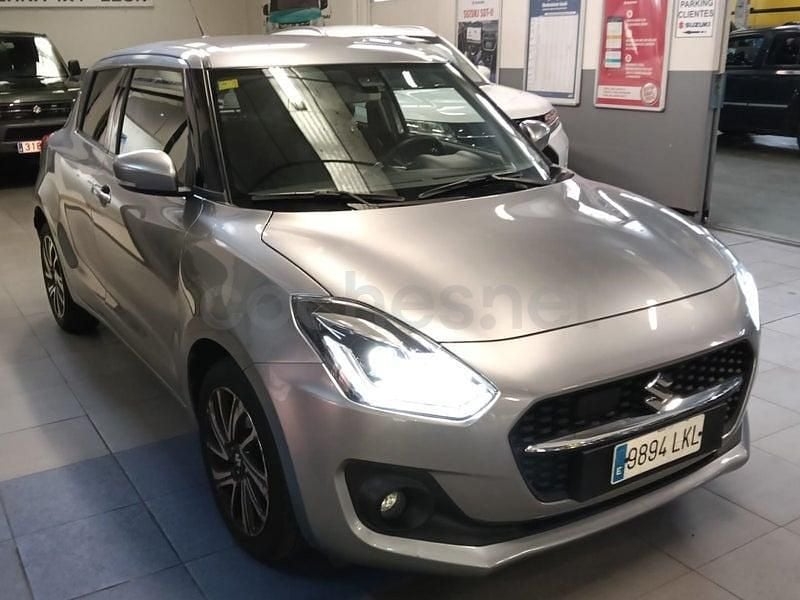 Käytetty Suzuki Swift GLX 83 HP (61 kW) 2020 Harmaa Viistoperä