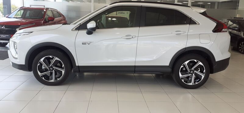 Blanco Usado 2024 Mitsubishi Eclipse Cross SUV | 34.950 € (Caro) - Imagen 1/4